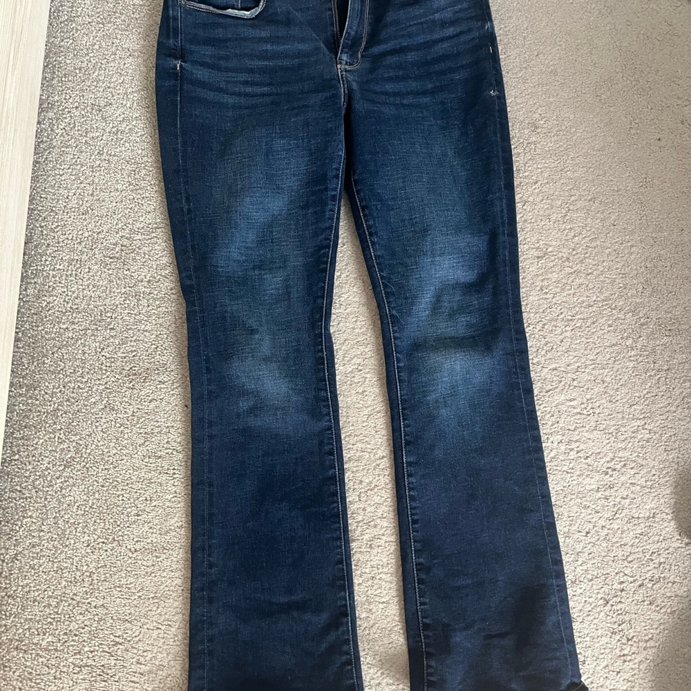 American eagle size 8 short next level stretch